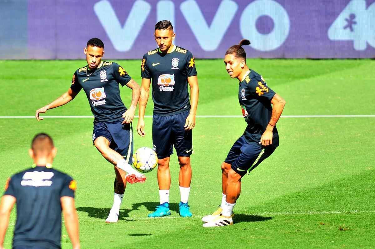 Nesta quarta-feira (09/11), Seleo Brasileira fez mais um treino no Mineiro e encerrou preparao para enfrentar a Argentina pelas Eliminatrias da Copa do Mundo