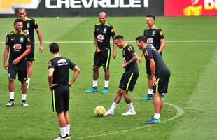 Nesta quarta-feira (09/11), Seleo Brasileira fez mais um treino no Mineiro e encerrou preparao para enfrentar a Argentina pelas Eliminatrias da Copa do Mundo