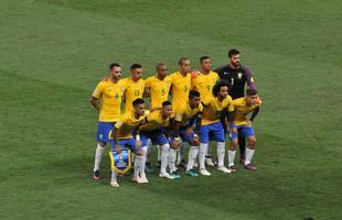 Brasil postado para foto oficial