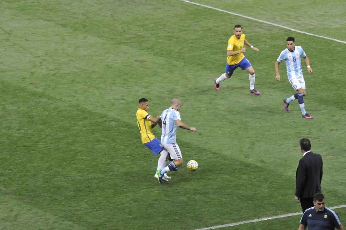 Fotos do primeiro tempo de Brasil x Argentina no Mineiro