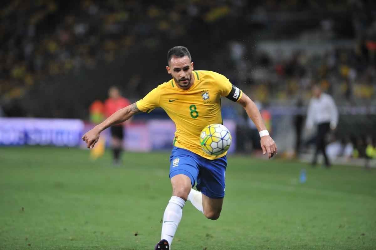 Imagens do primeiro tempo de Brasil e Argentina no Mineiro