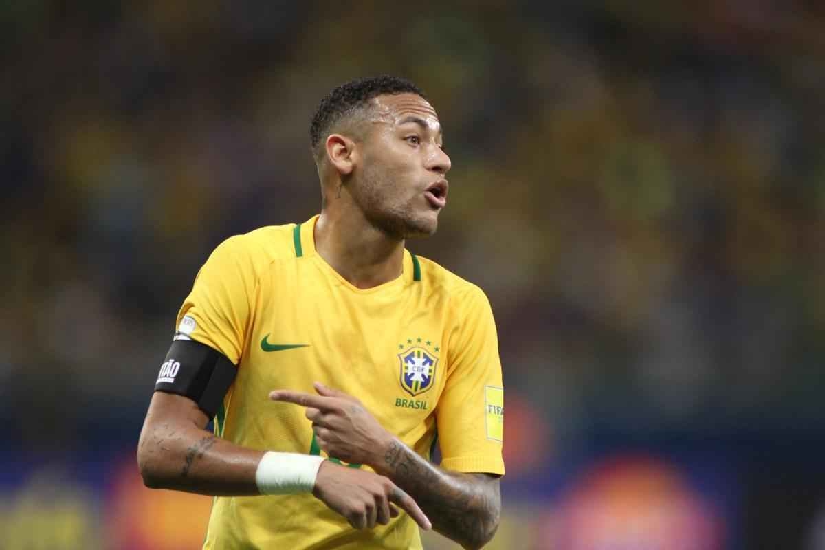 Neymar marcou segundo gol do Brasil aos 45 do primeiro tempo