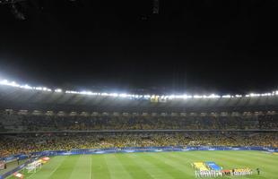 Fotos do mosaico 'Brasil' preparado para o clássico contra a Argentina no Mineirão