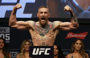 Pesagem do UFC 205, em Nova York - Campeo peso pena e desafiante nos leves, Conor McGregor