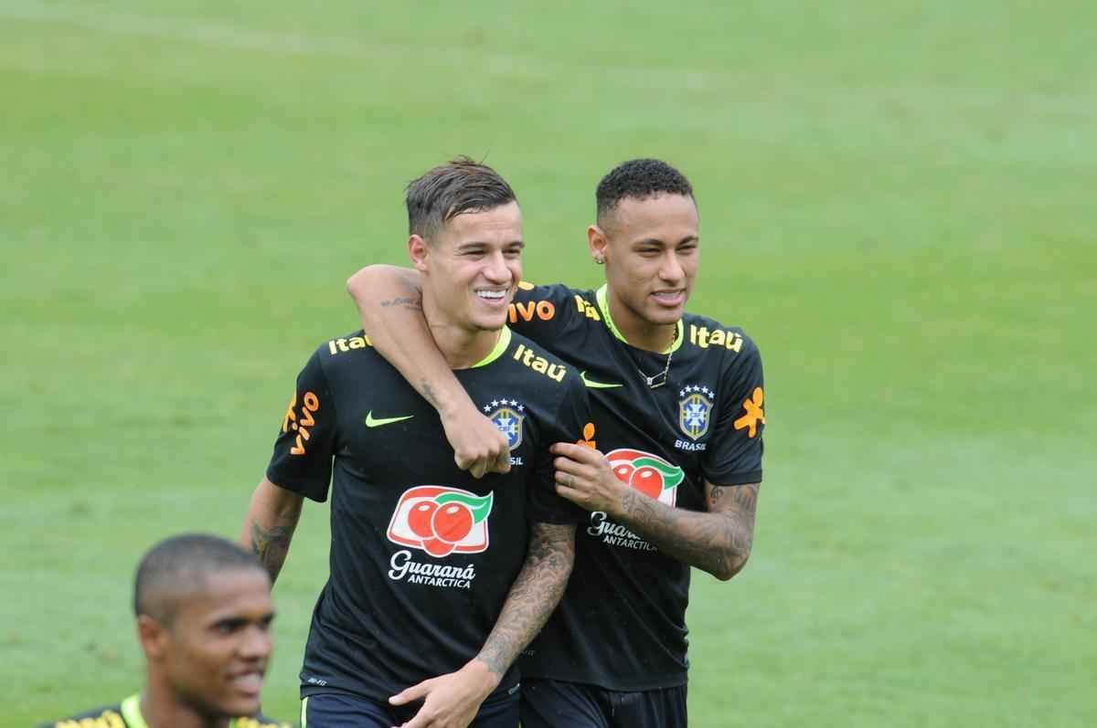 Em ltimo treino na Cidade do Galo, Seleo Brasileira deu sequncia  preparao para o duelo diante do Peru