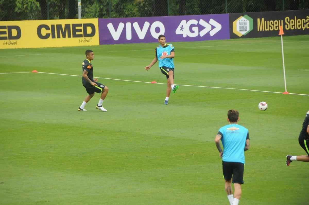 Em ltimo treino na Cidade do Galo, Seleo Brasileira deu sequncia  preparao para o duelo diante do Peru