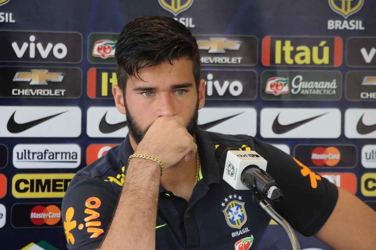 Em ltimo treino na Cidade do Galo, Seleo Brasileira deu sequncia  preparao para o duelo diante do Peru