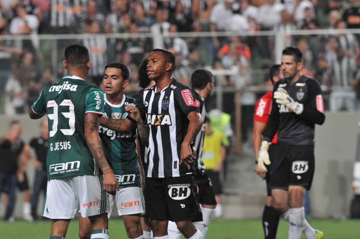 Imagens da partida entre Atltico e Palmeiras, no Independncia, pela 35 rodada do Brasileiro