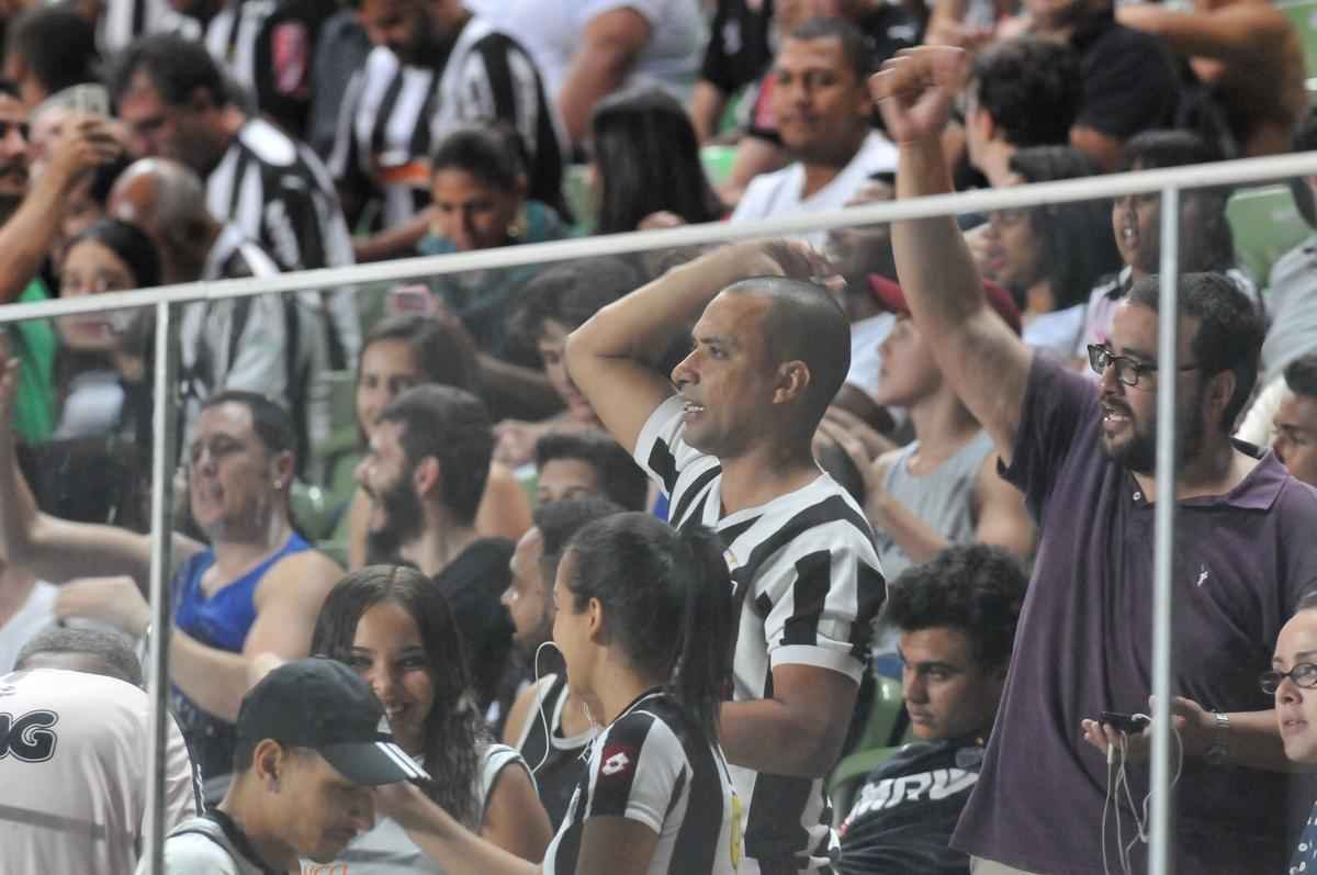 Imagens da partida entre Atltico e Palmeiras, no Independncia, pela 35 rodada do Brasileiro