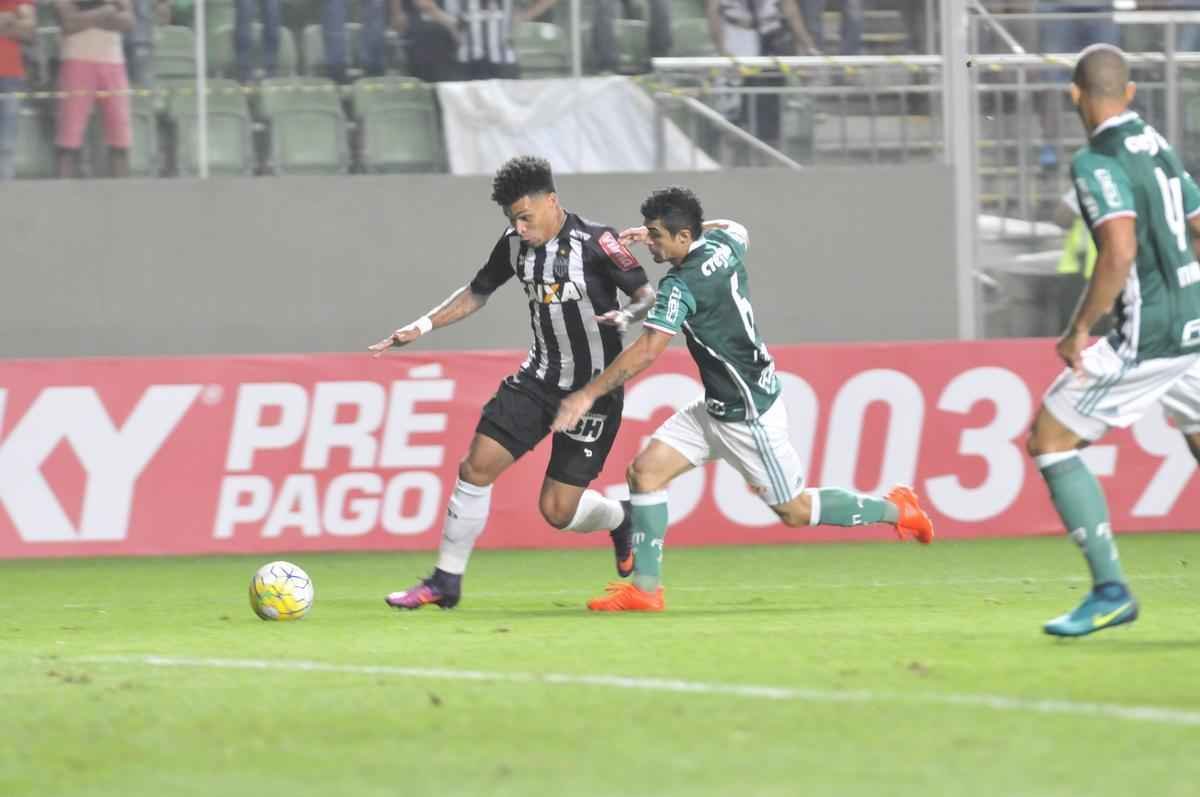 Imagens da partida entre Atltico e Palmeiras, no Independncia, pela 35 rodada do Brasileiro