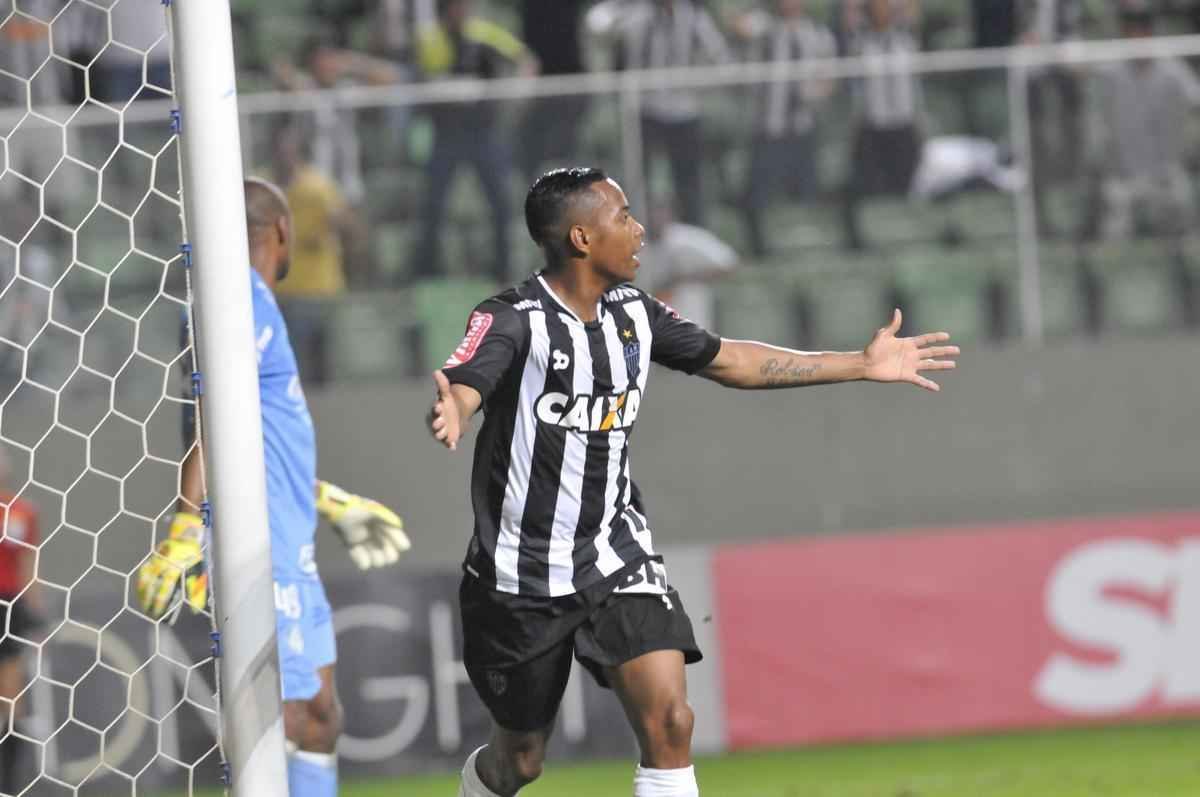 Imagens da partida entre Atltico e Palmeiras, no Independncia, pela 35 rodada do Brasileiro