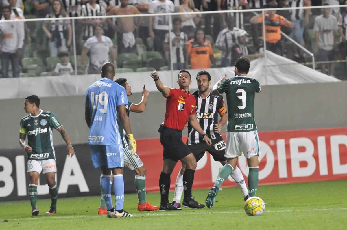 Imagens da partida entre Atltico e Palmeiras, no Independncia, pela 35 rodada do Brasileiro