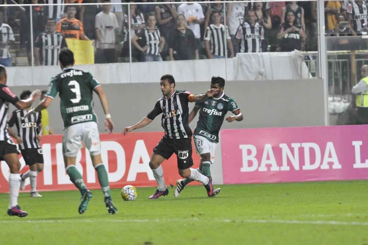 Imagens da partida entre Atltico e Palmeiras, no Independncia, pela 35 rodada do Brasileiro