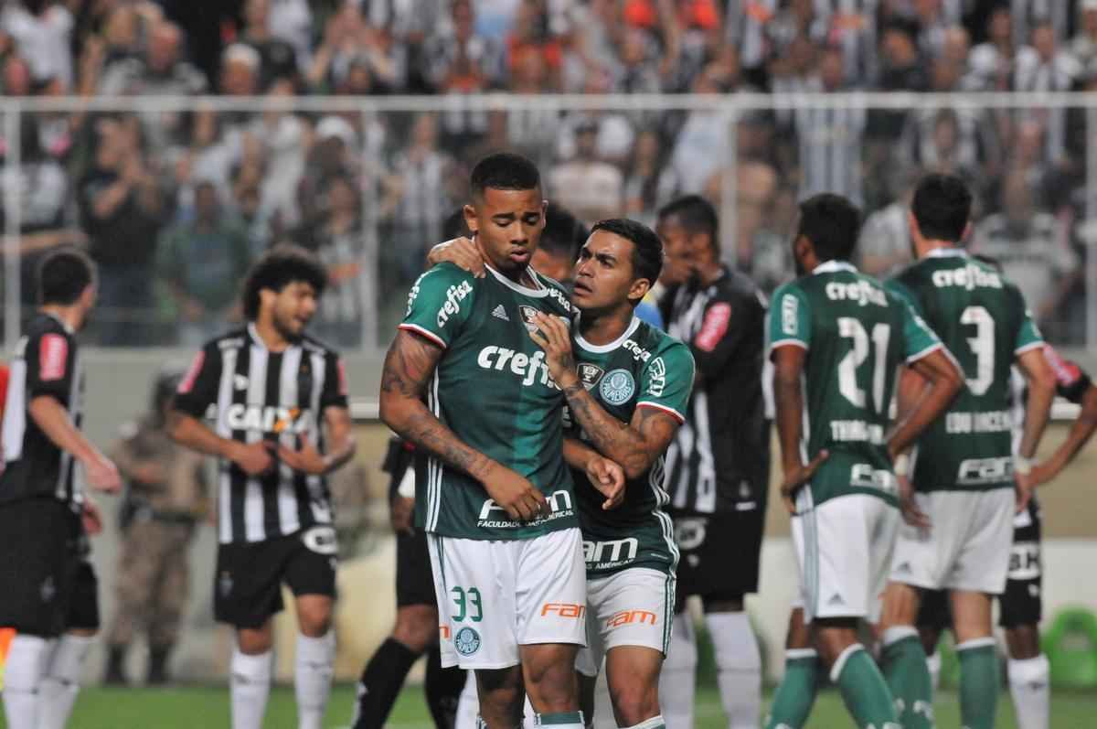 Imagens da confuso entre Leandro Donizete e Gabriel Jesus no Horto