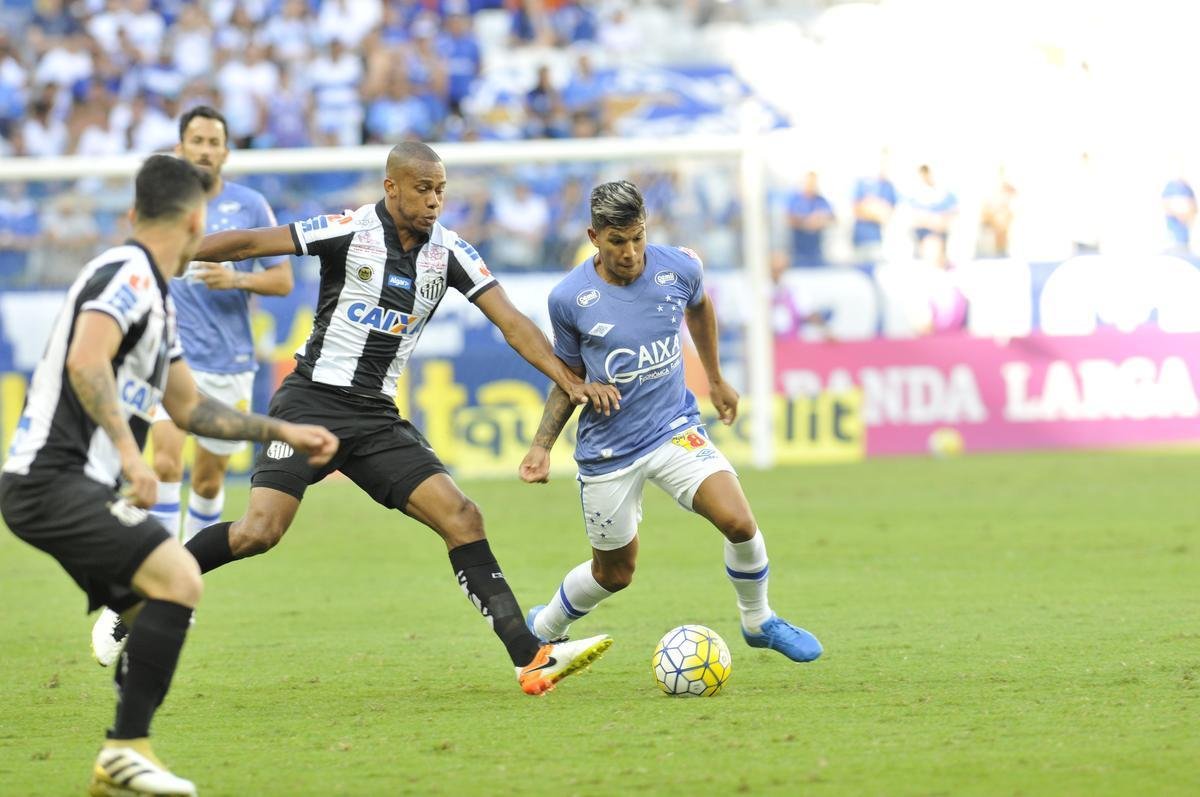 Confira imagens da partida entre Cruzeiro x Santos, no Mineiro