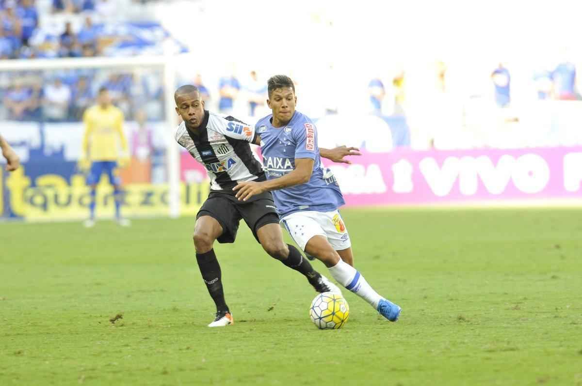 Confira imagens da partida entre Cruzeiro x Santos, no Mineiro