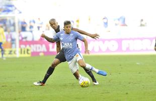 Confira imagens da partida entre Cruzeiro x Santos, no Mineiro
