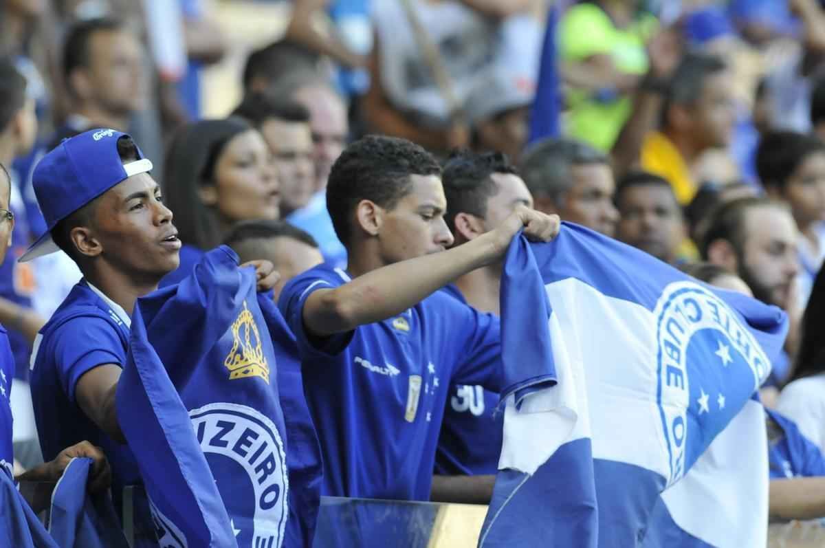 Confira imagens da partida entre Cruzeiro x Santos, no Mineiro