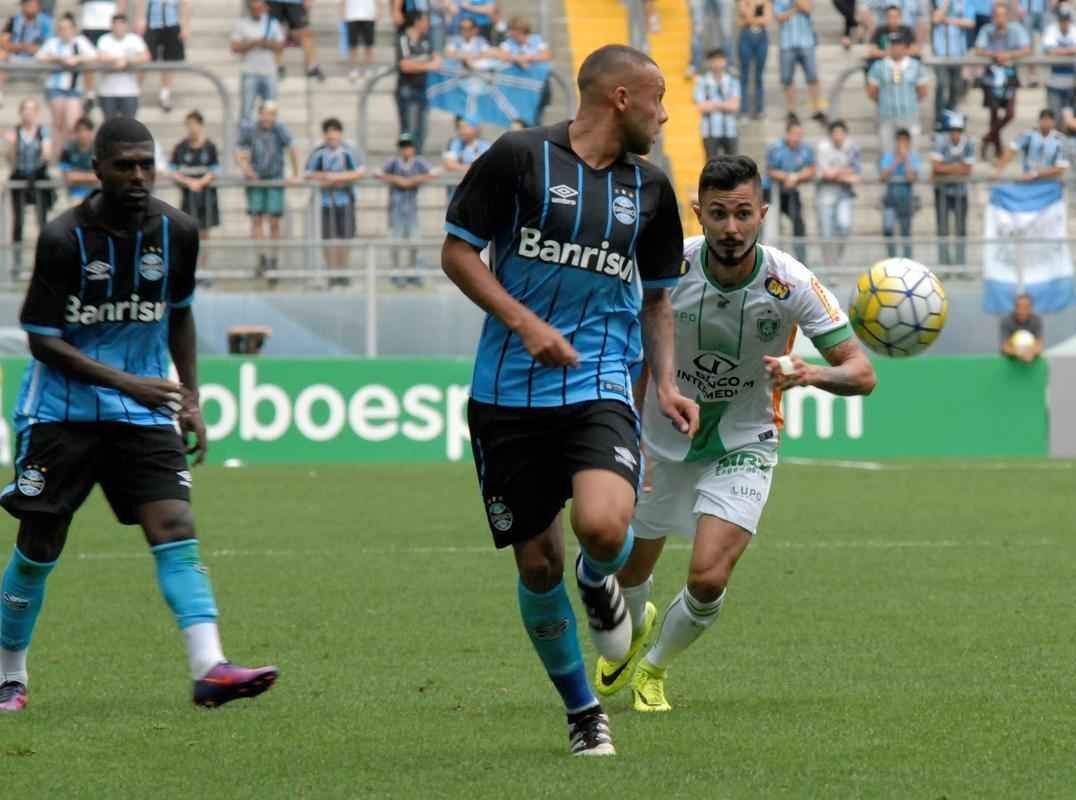 Amrica visitou o Grmio, no Rio Grande do Sul, e saiu derrotado por 3 a 0