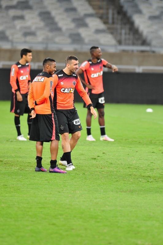Imagens do treino do Atltico no Mineiro