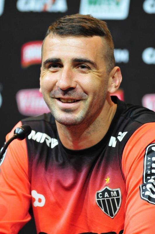 Lucas Pratto participou da entrevista coletiva