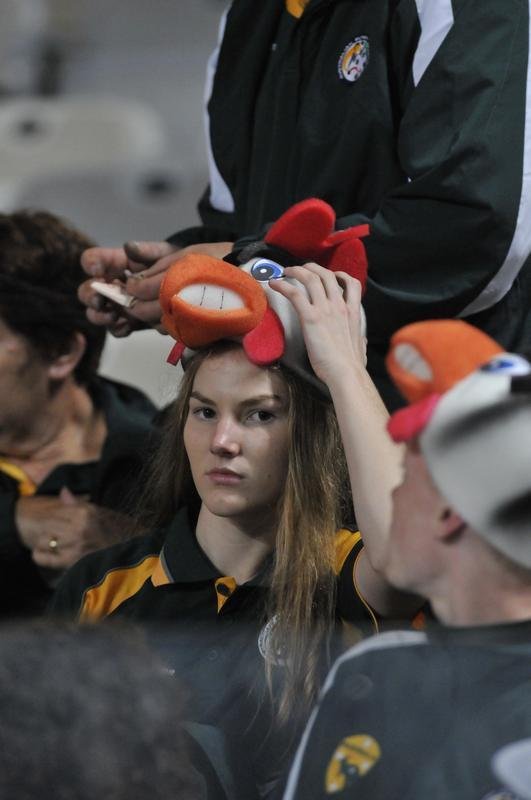 Imagens das torcidas de Atltico e Grmio, no Mineiro, pela deciso da Copa do Brasil