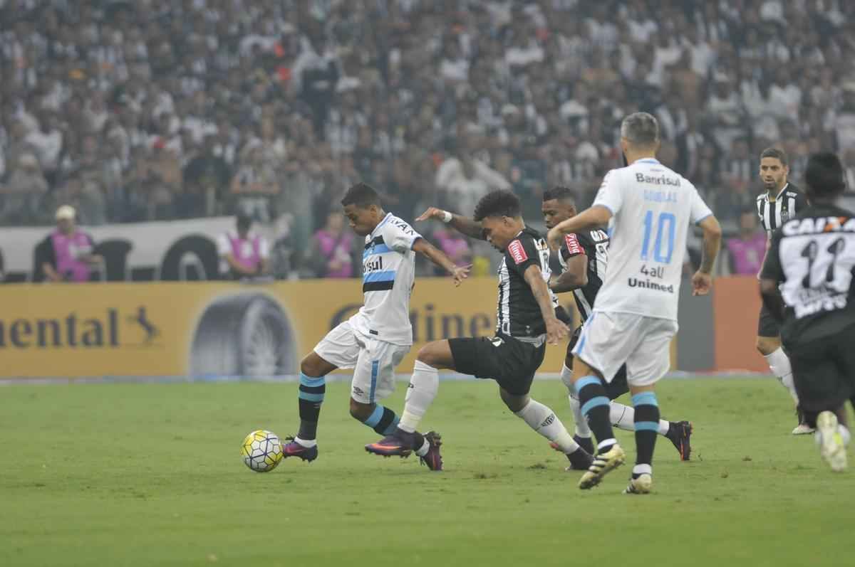 Imagens da deciso da Copa do Brasil, entre Atltico e Grmio, no Mineiro