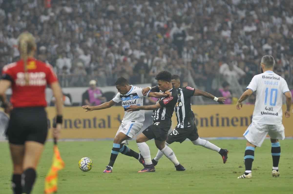 Imagens da deciso da Copa do Brasil, entre Atltico e Grmio, no Mineiro