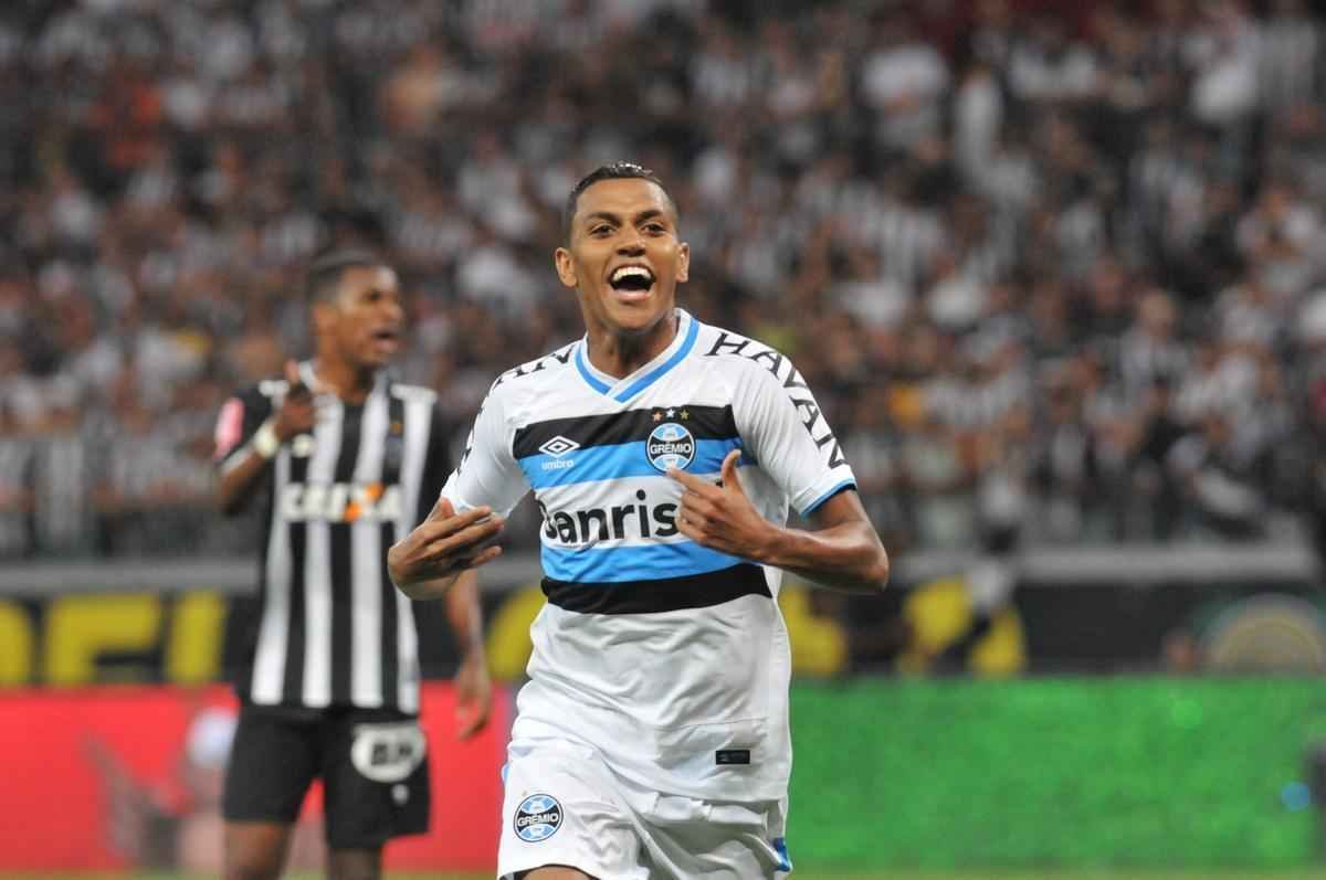 Pedro Rocha cala o Mineiro com primeiro gol do Grmio no jogo de ida da final da Copa do Brasil