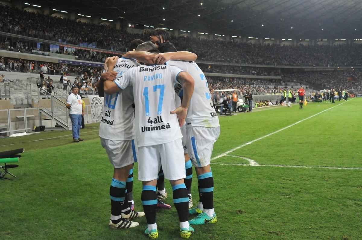 Pedro Rocha cala o Mineiro com primeiro gol do Grmio no jogo de ida da final da Copa do Brasil