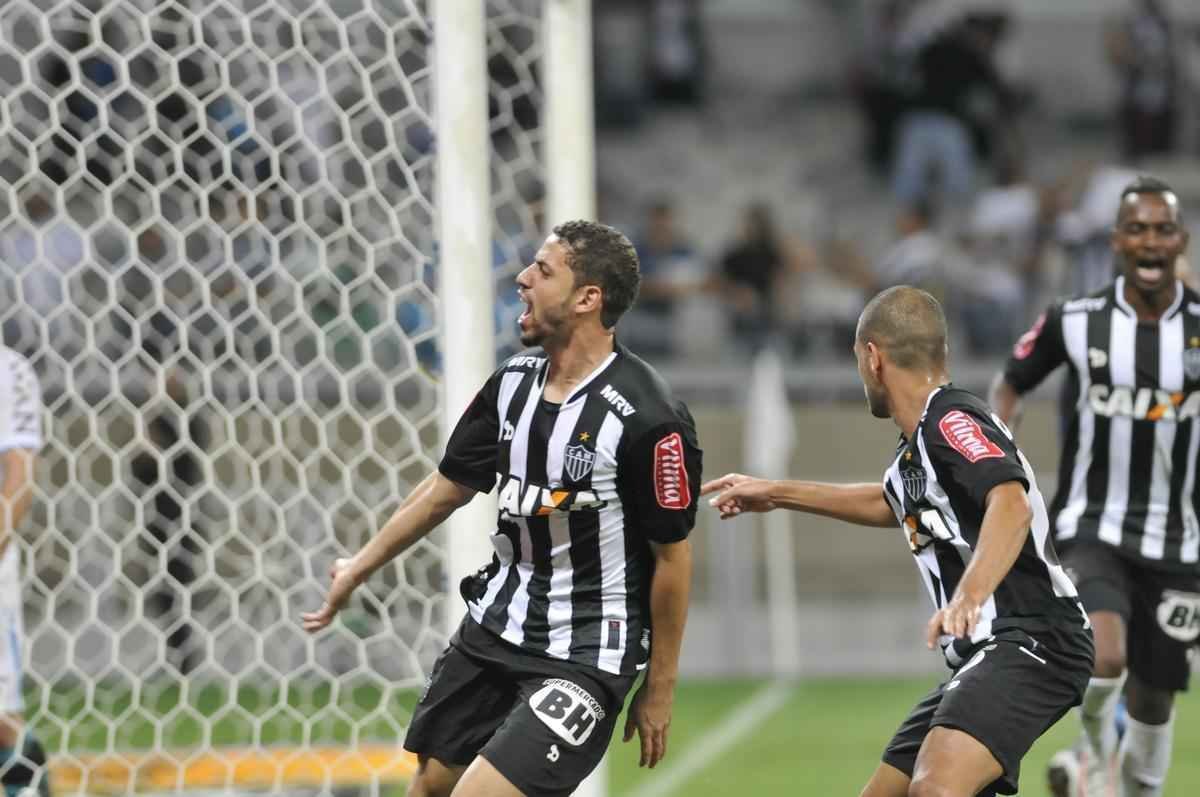 Gabriel marcou o gol de honra do Galo no Mineiro, no primeiro duelo da final, diminuindo para 2 a 1