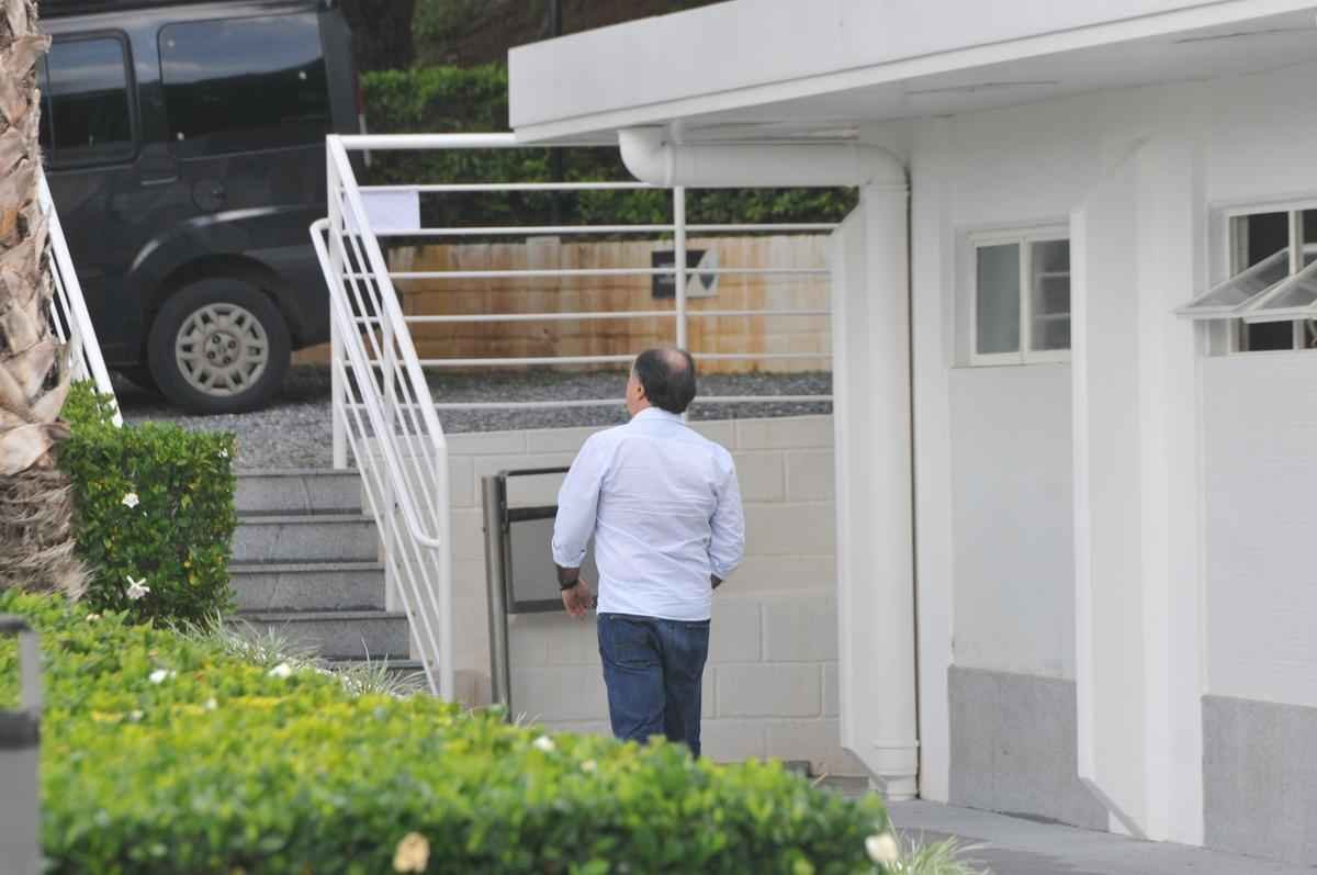 Tcnico Marcelo Oliveira deu entrevista de despedida na Cidade da Galo