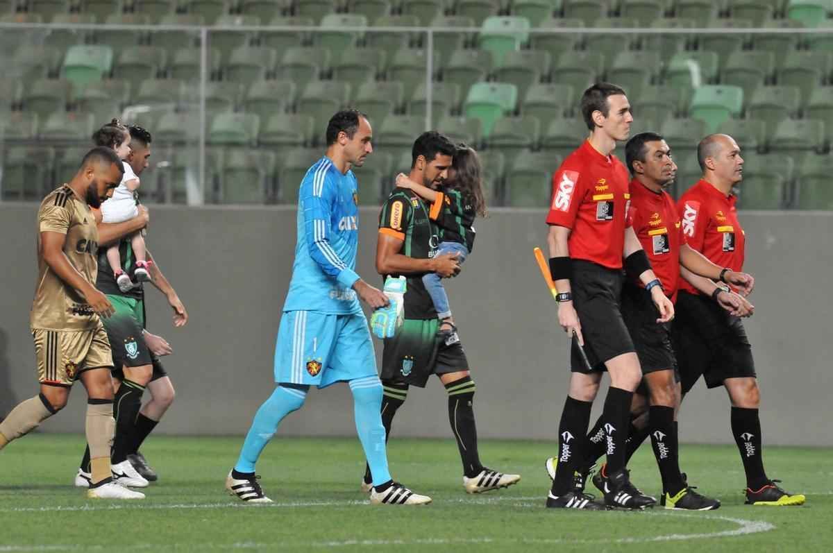 Fotos de Amrica x Sport, no Independncia, pela 37 rodada da Srie A (Rodrigo Clemente/EM D.A Press)