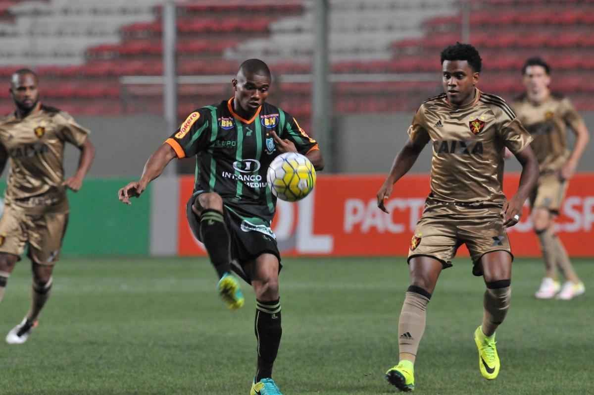 Fotos de Amrica x Sport, no Independncia, pela 37 rodada da Srie A (Rodrigo Clemente/EM D.A Press)