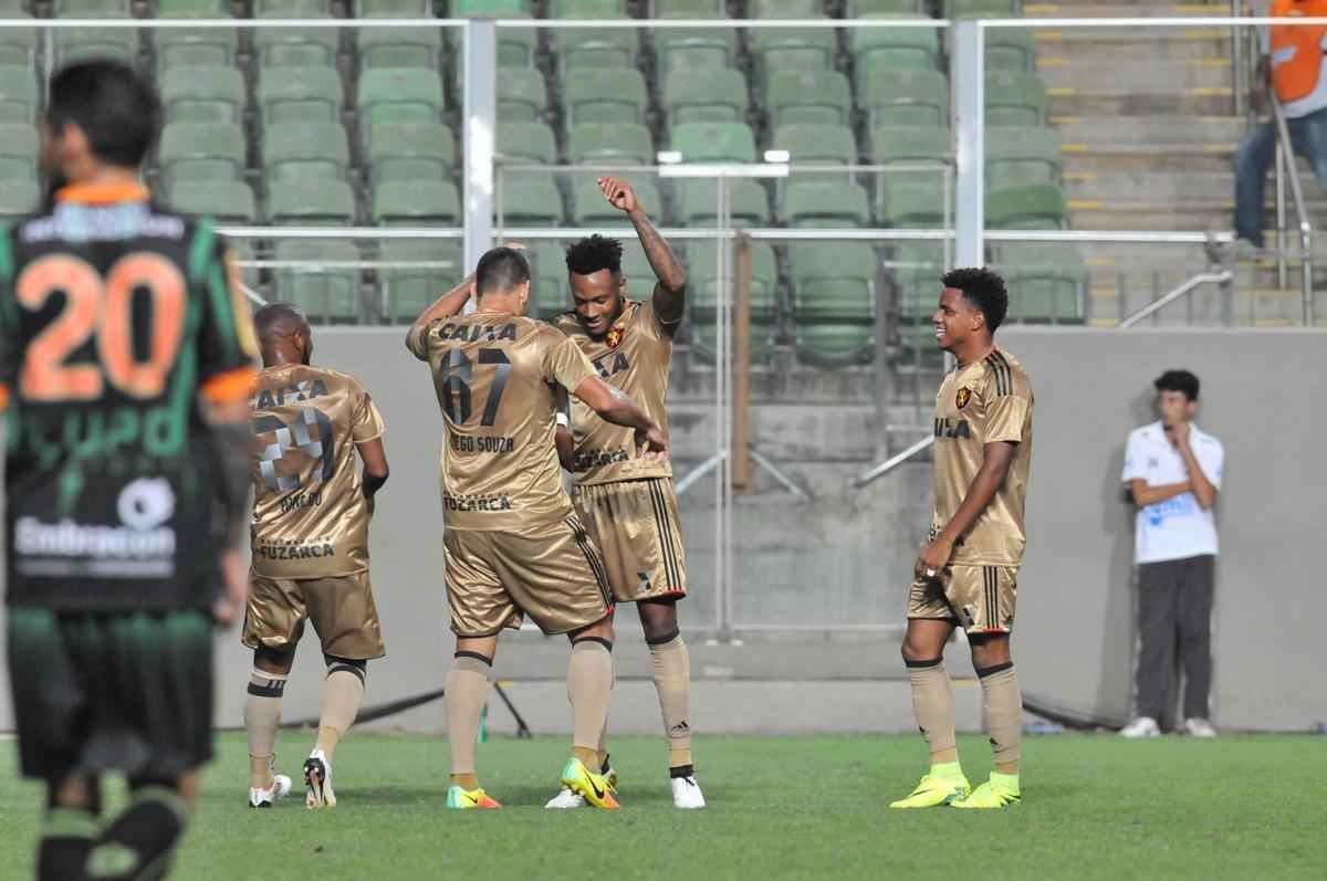 Fotos de Amrica x Sport, no Independncia, pela 37 rodada da Srie A (Rodrigo Clemente/EM D.A Press)