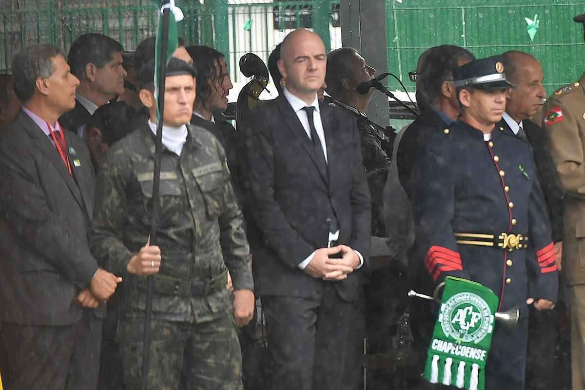 Presidente Michel Temer e demais autoridades no velrio coletivo das vtimas do acidente areo da Chapecoense, que resultou na morte de 71 pessoas, entre jogadores, dirigentes, comisso tcnica e jornalistas