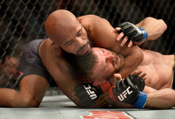 Demetrious Johnson vence Tim Elliott por deciso unnime, no TUF 24 Finale, em Las Vegas, e defende o cinturo do peso mosca pela nona vez