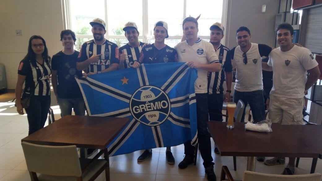 Ambiente na Arena antes da final da Copa do Brasil entre Grmio e Atltico