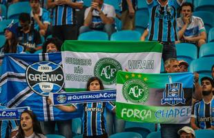 Torcedores foram vestidos ou pintados de verde na final da Copa do Brasil, entre Grmio e Atltico, em Porto Alegre, para homenagear a Chape e as vtimas do acidente areo na Colmbia. 