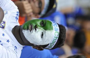 O Mineiro foi palco de homenagens s vtimas da tragdia com o avio da delegao da Chapecoense antes e durante Cruzeiro x Corinthians