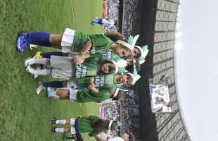 O Mineiro foi palco de homenagens s vtimas da tragdia com o avio da delegao da Chapecoense antes e durante Cruzeiro x Corinthians