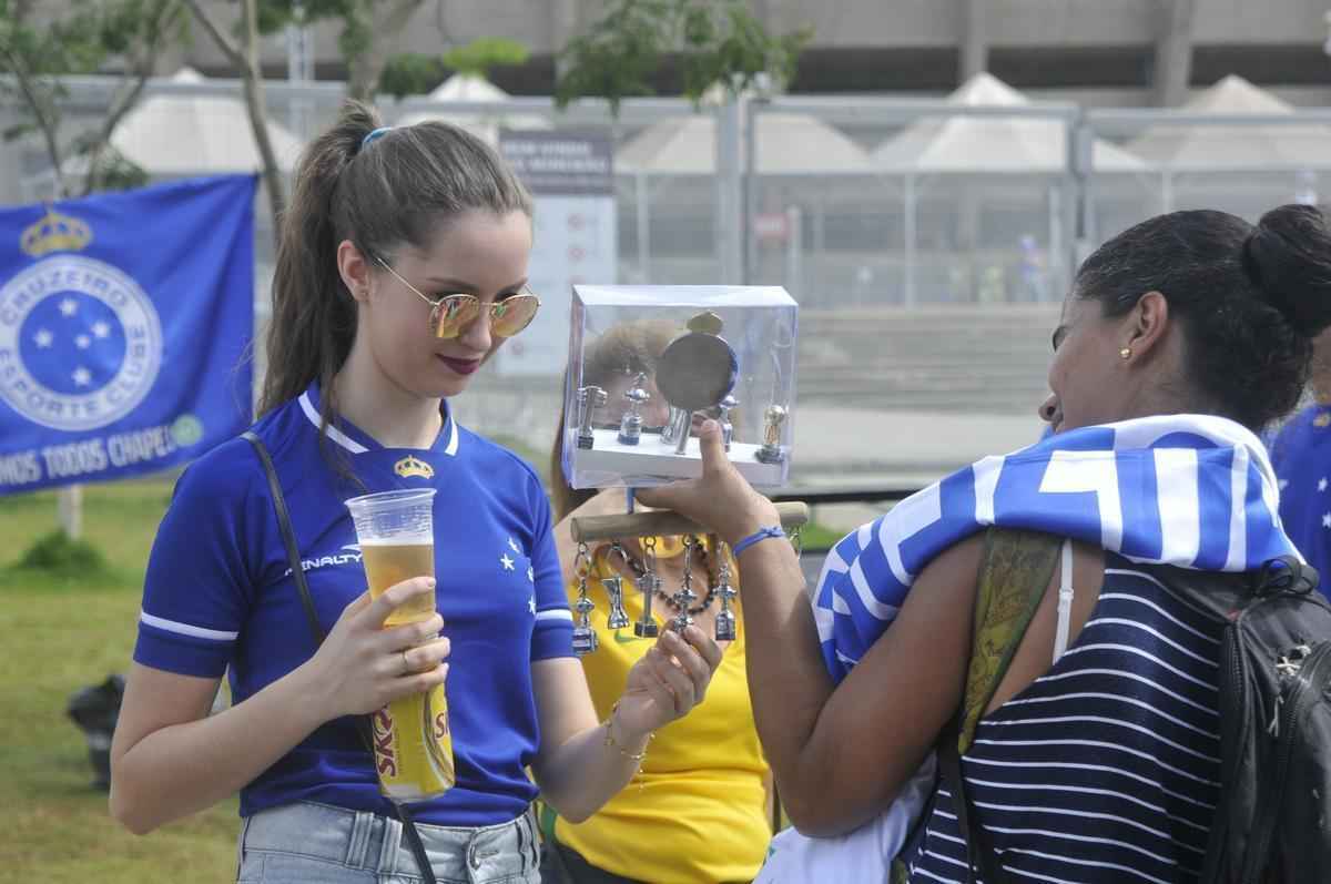 Veja imagens do primeiro tempo do jogo entre Cruzeiro e Corinthians