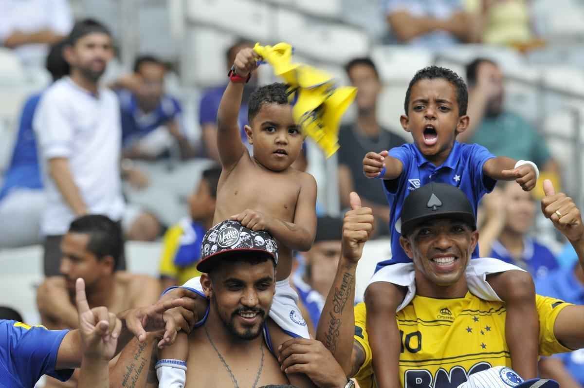 Veja imagens do primeiro tempo do jogo entre Cruzeiro e Corinthians