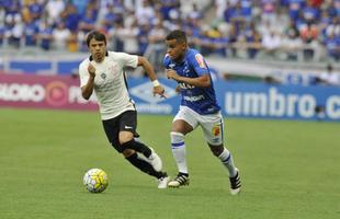 Veja imagens do primeiro tempo do jogo entre Cruzeiro e Corinthians
