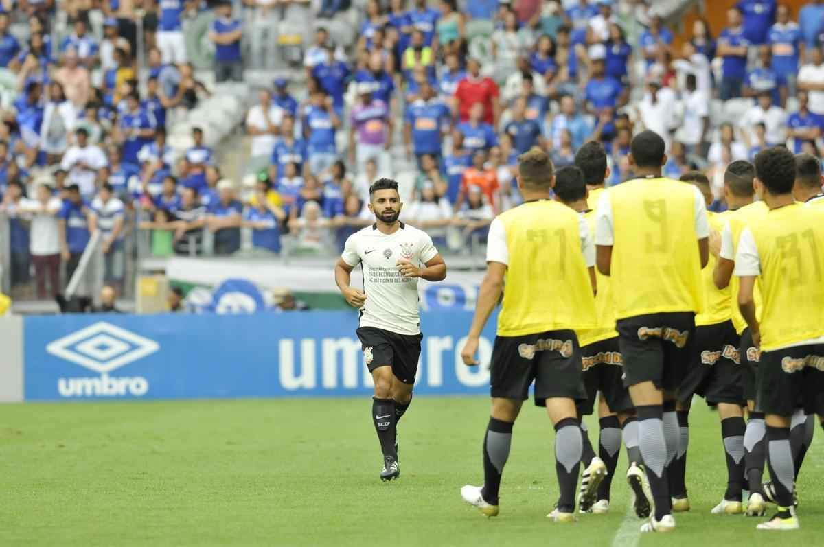 Veja imagens do primeiro tempo do jogo entre Cruzeiro e Corinthians