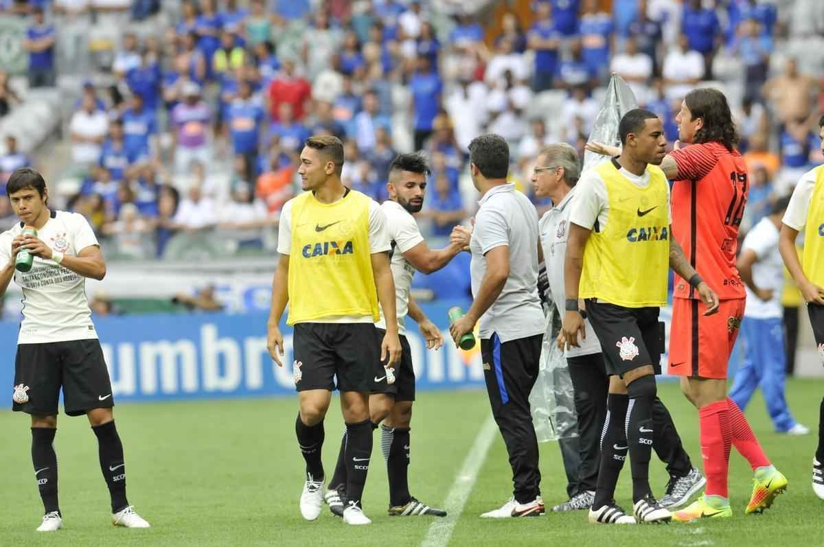 Veja imagens do primeiro tempo do jogo entre Cruzeiro e Corinthians