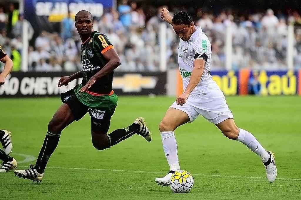 Imagens da vitria do Santos sobre o Amrica