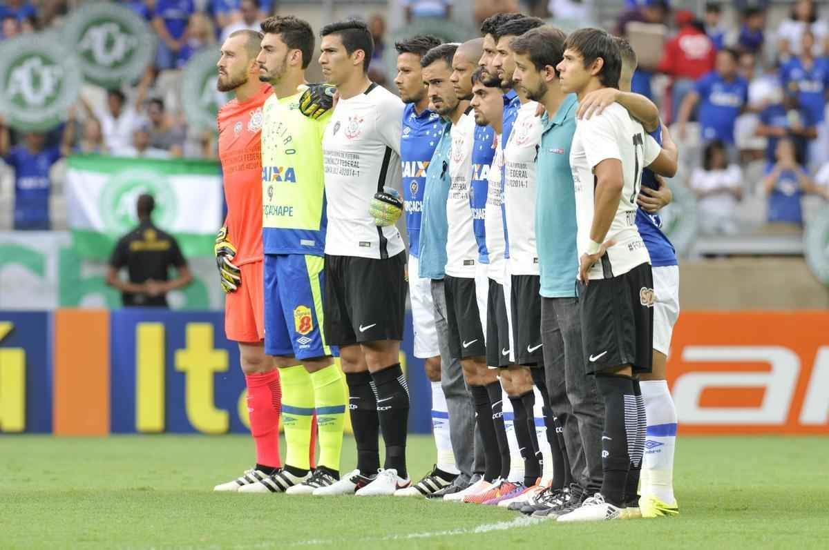 Cruzeiro x Corinthians, em Belo Horizonte