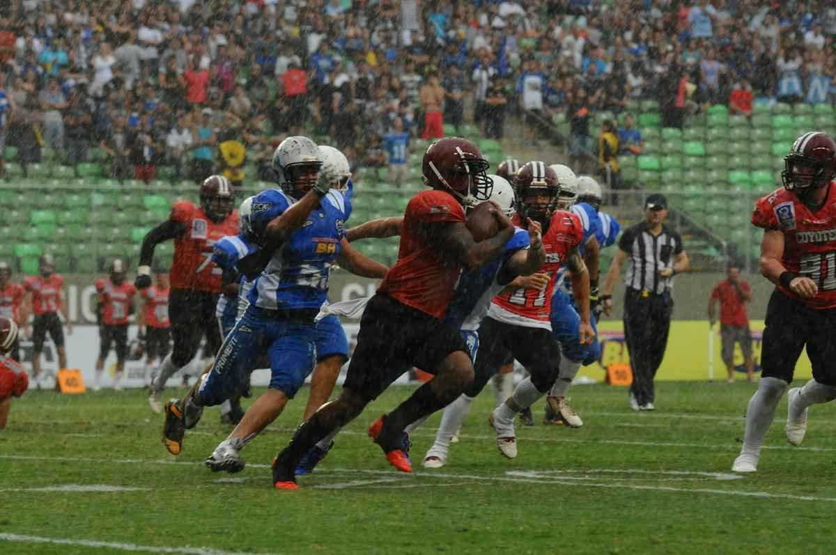 Confira imagens da vitria do BH Eagles sobre o Siop Coyotes