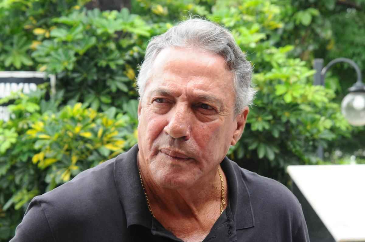 Estado de Minas/Superesportes reuniu alguns dos campees brasileiros pelo Atltico em 1971: Beto Bom de Bola, Humberto Ramos, Ronaldo (foto), Mussula, Dad Maravilha (Dario) e Ren Santana, filho de Tel